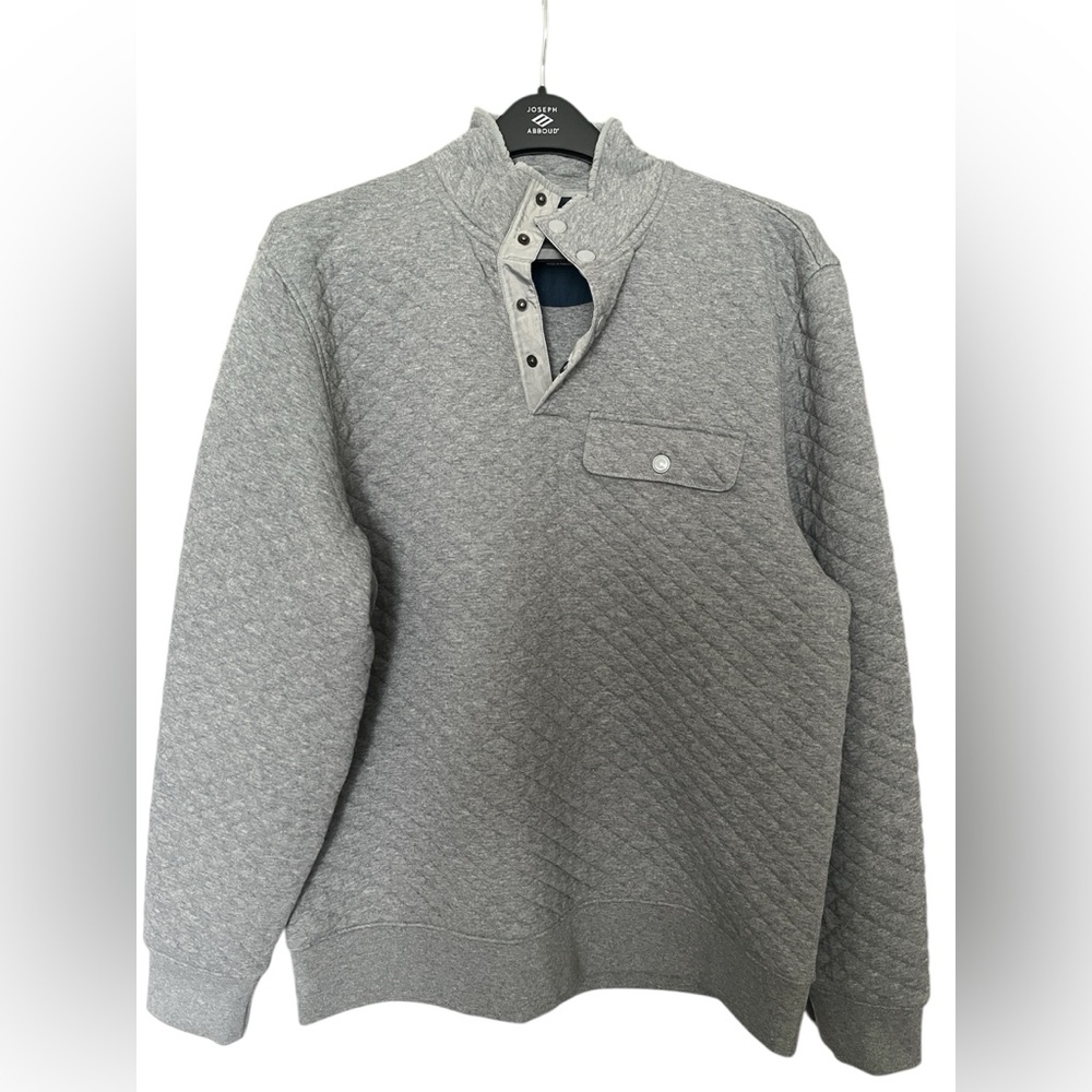 Jo’s A Bank Men’s Gray Quilted Sweater, Medium